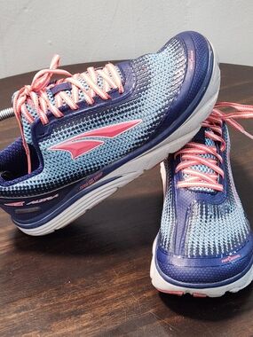 Altra Torin 3.0 Women’s 9.5 Blue Pink Running Shoes Athletic AFW1737F